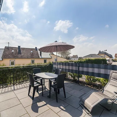 Holiday home Dreamy In With Terrace Ellscheid