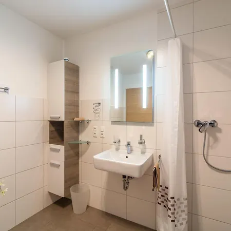 Holiday home Dreamy In With Terrace Ellscheid