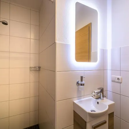 Dreamy In With Terrace Holiday home Ellscheid