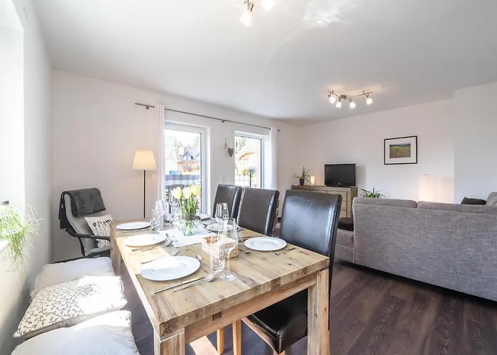 Dreamy In With Terrace Ellscheid